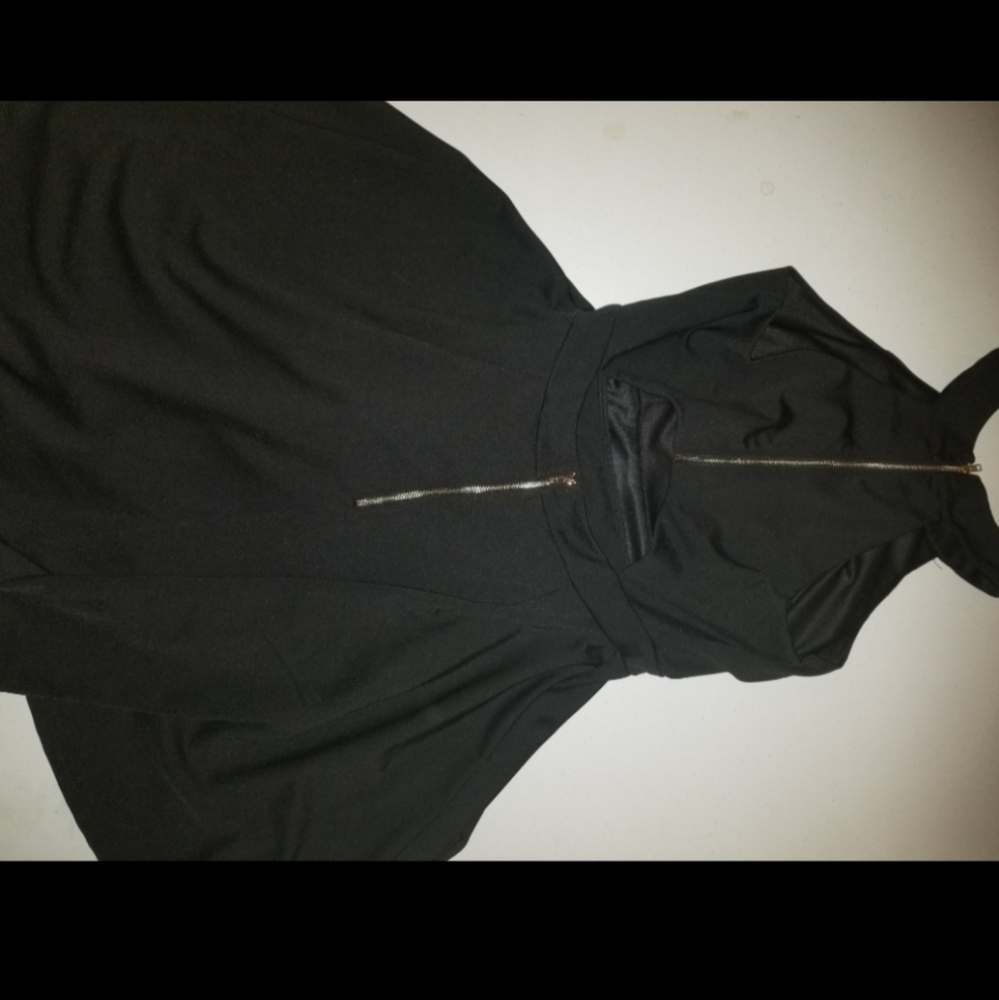 Dress (ONLY WORN ONCE)